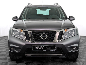 фото Nissan Terrano D10 2015