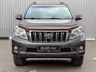 фото Toyota Land Cruiser Prado 150 2010