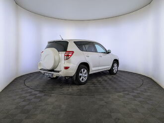 фото Toyota RAV 4 III 2011