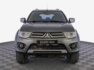 фото Mitsubishi Pajero Sport II 2013