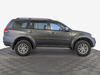 фото Mitsubishi Pajero Sport II 2013