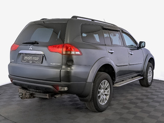 фото Mitsubishi Pajero Sport II 2013