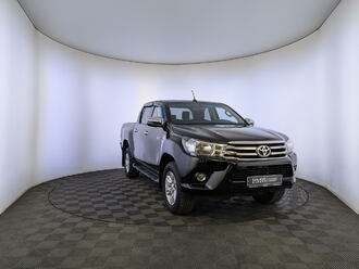 фото Toyota Hilux VIII 2018