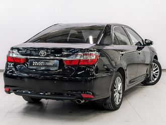 фото Toyota Camry VII 2016