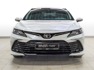 фото Toyota Camry VIII 2022