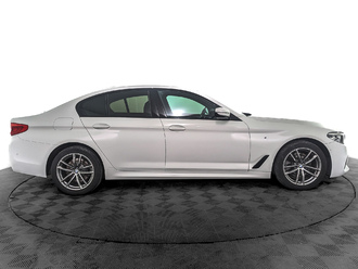 фото BMW 5 (G30/F90) 2019