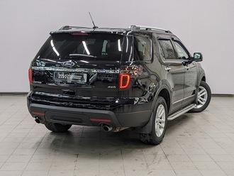 фото Ford Explorer V 2013