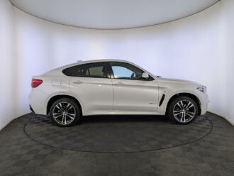 фото BMW X6 (F16/F86) 2018