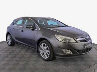 фото Opel Astra J 2011