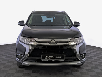 фото Mitsubishi Outlander III 2018