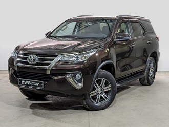 фото Toyota Fortuner II 2019