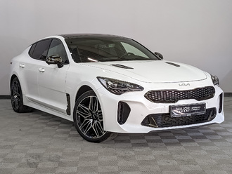 фото Kia Stinger I 2022