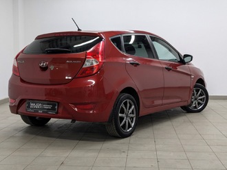 фото Hyundai Solaris I 2012