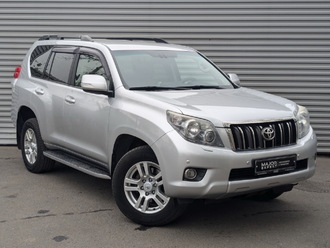 фото Toyota Land Cruiser Prado 150 2011