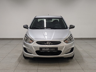 фото Hyundai Solaris I 2013