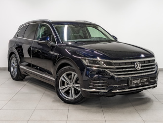 фото Volkswagen Touareg III 2020