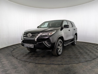 фото Toyota Fortuner II 2018