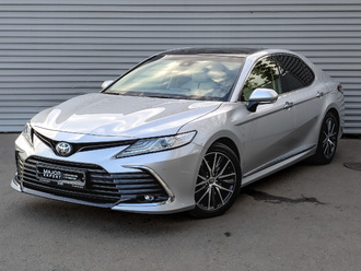 фото Toyota Camry VIII 2023