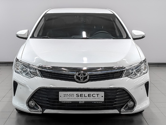 фото Toyota Camry VII 2016