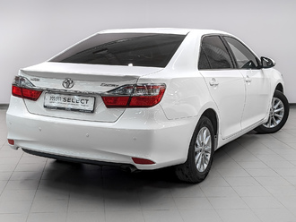 фото Toyota Camry VII 2016