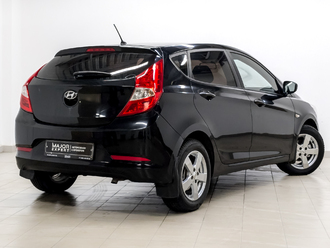 фото Hyundai Solaris I 2015