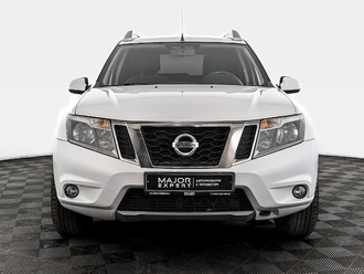 фото Nissan Terrano D10 2018