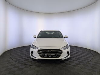 фото Hyundai Elantra VI 2018