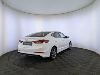 фото Hyundai Elantra VI 2018