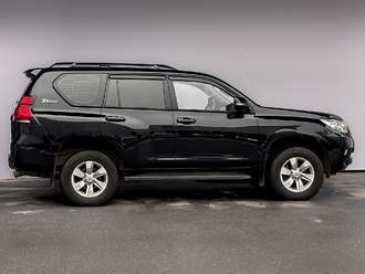 фото Toyota Land Cruiser Prado 150 2022