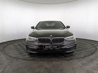 фото BMW 5 (G30/F90) 2020