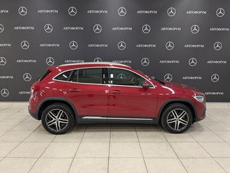 фото Mercedes-Benz GLA (H247) 2020