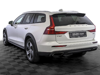 фото Volvo V60 Cross Country 2021 с пробегом