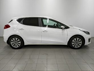 фото Kia Cee`d II 2018