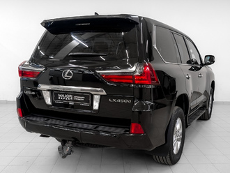 фото Lexus LX III 2017