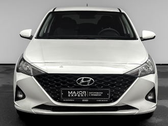 фото Hyundai Solaris II 2022