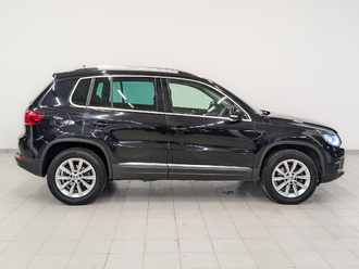 фото Volkswagen Tiguan I 2015