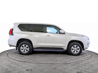 фото Toyota Land Cruiser Prado 150 2021