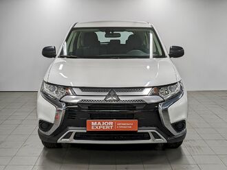 фото Mitsubishi Outlander III 2019