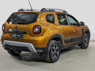 фото Renault Duster II 2022