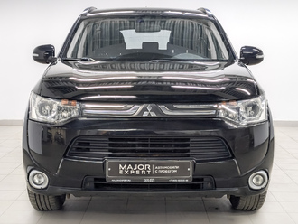 фото Mitsubishi Outlander III 2013