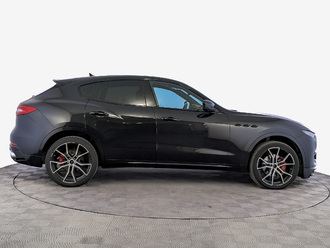 фото Maserati Levante 2017