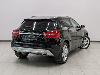 фото Mercedes-Benz GLA (X156) 2015