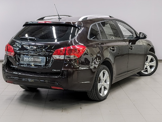 фото Chevrolet Cruze (J300/J305) 2014