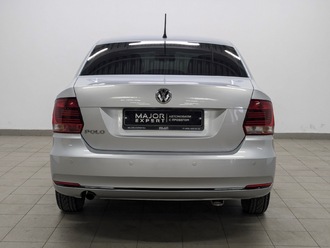 фото Volkswagen Polo Sedan 2016