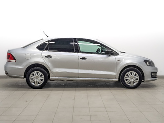 фото Volkswagen Polo Sedan 2016