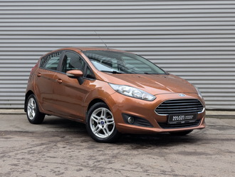 фото Ford Fiesta VII 2015