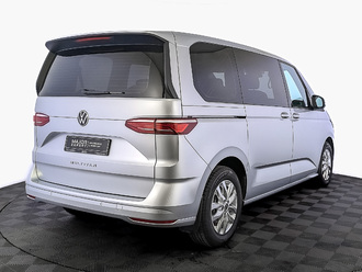 фото Volkswagen Multivan T7 2022