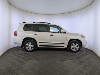 фото Toyota Land Cruiser 200 2013