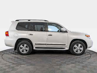 фото Toyota Land Cruiser 200 2013