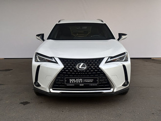 фото Lexus UX 2020